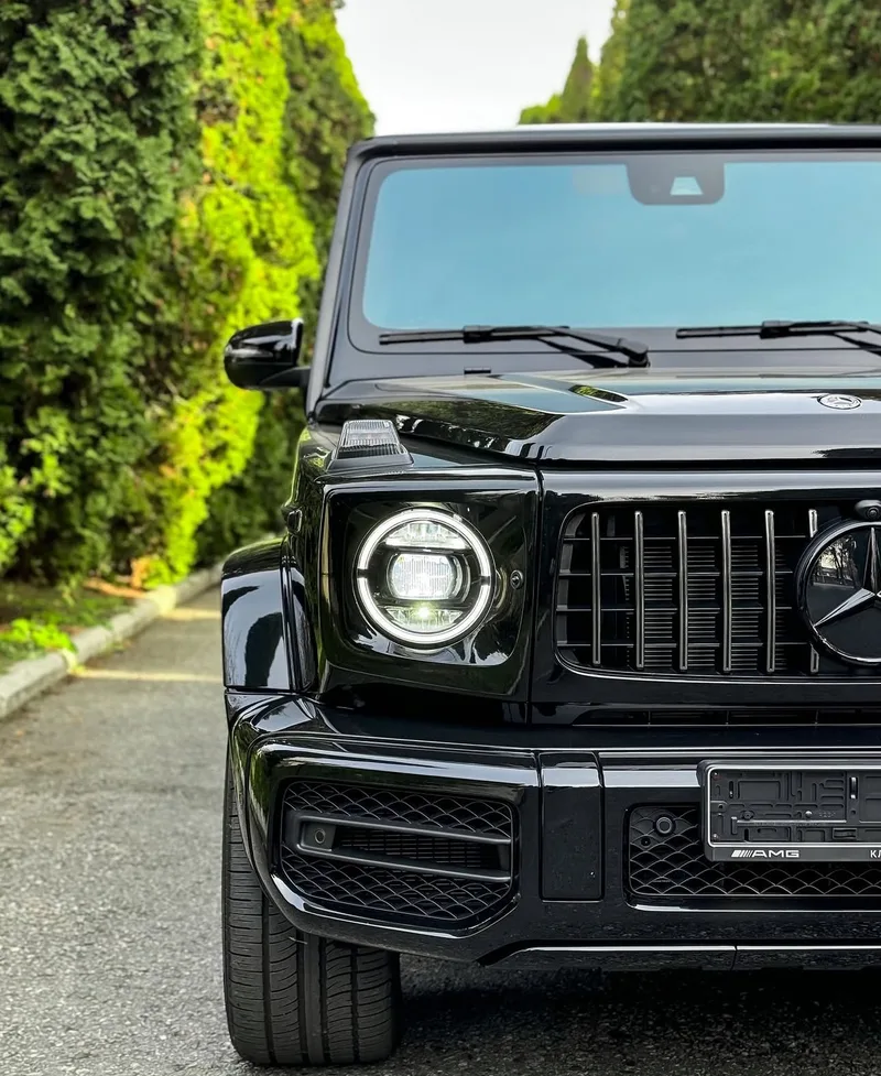 Rent Mercedes-AMG G 63 in Athens