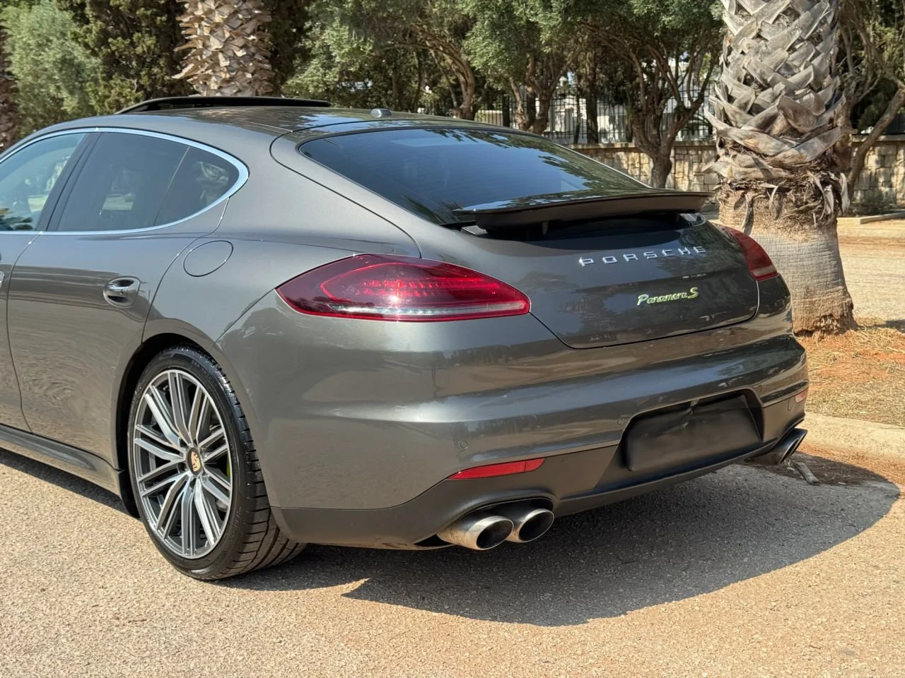 Porsche Panamera E-Hybrid - Image 5