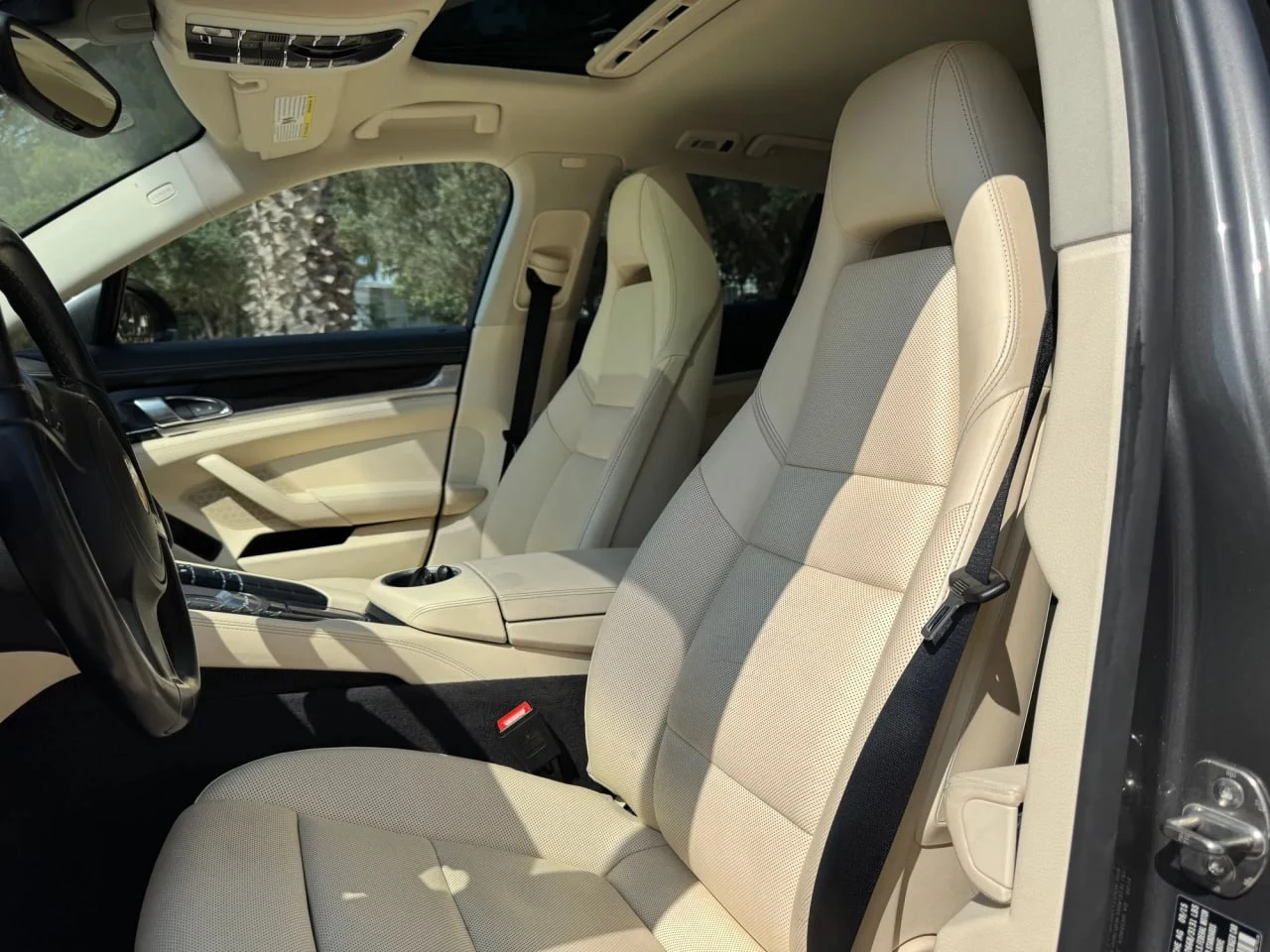 Porsche Panamera E-Hybrid - Image 11