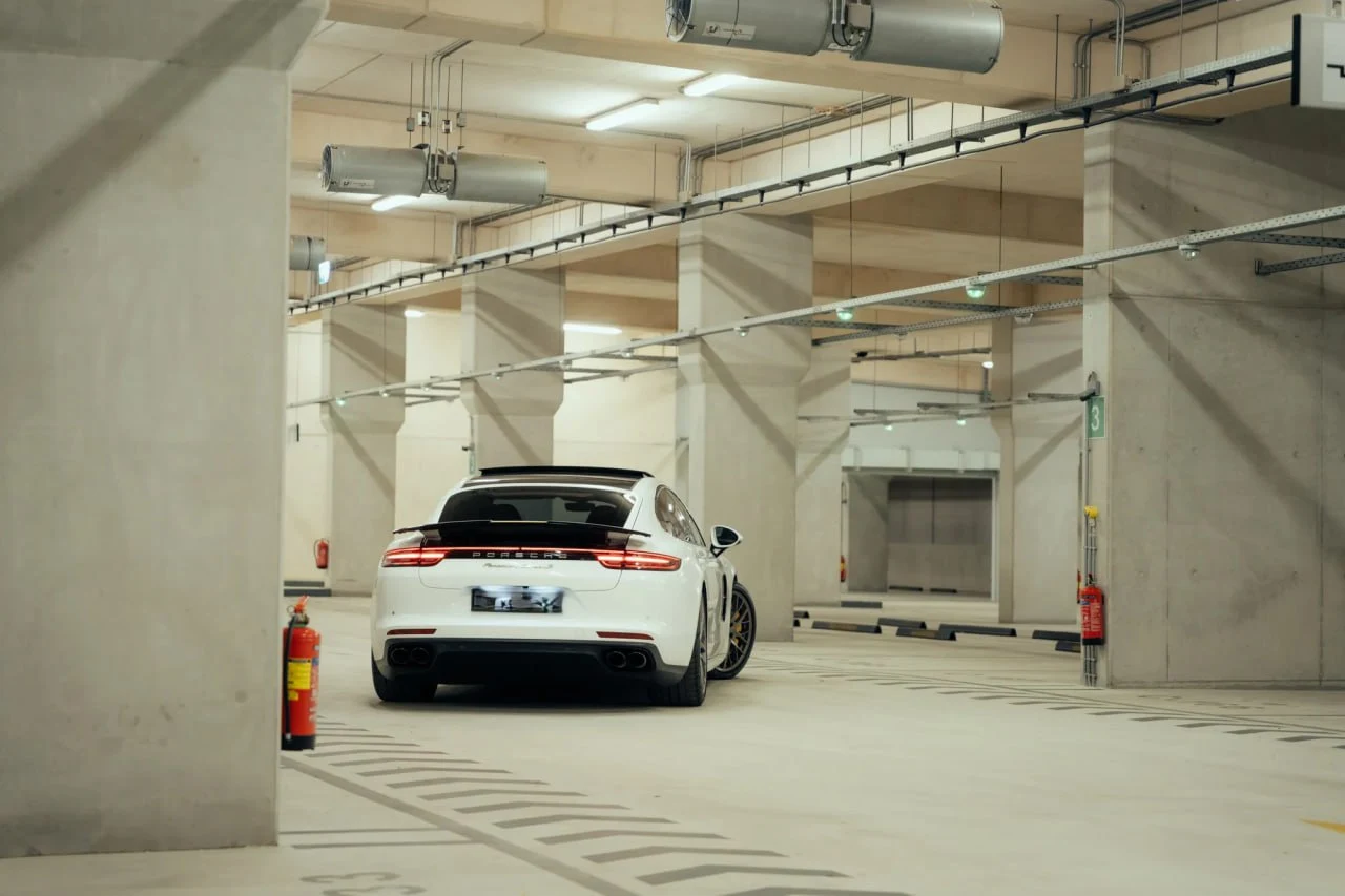 Porsche Panamera Turbo S - Image 5
