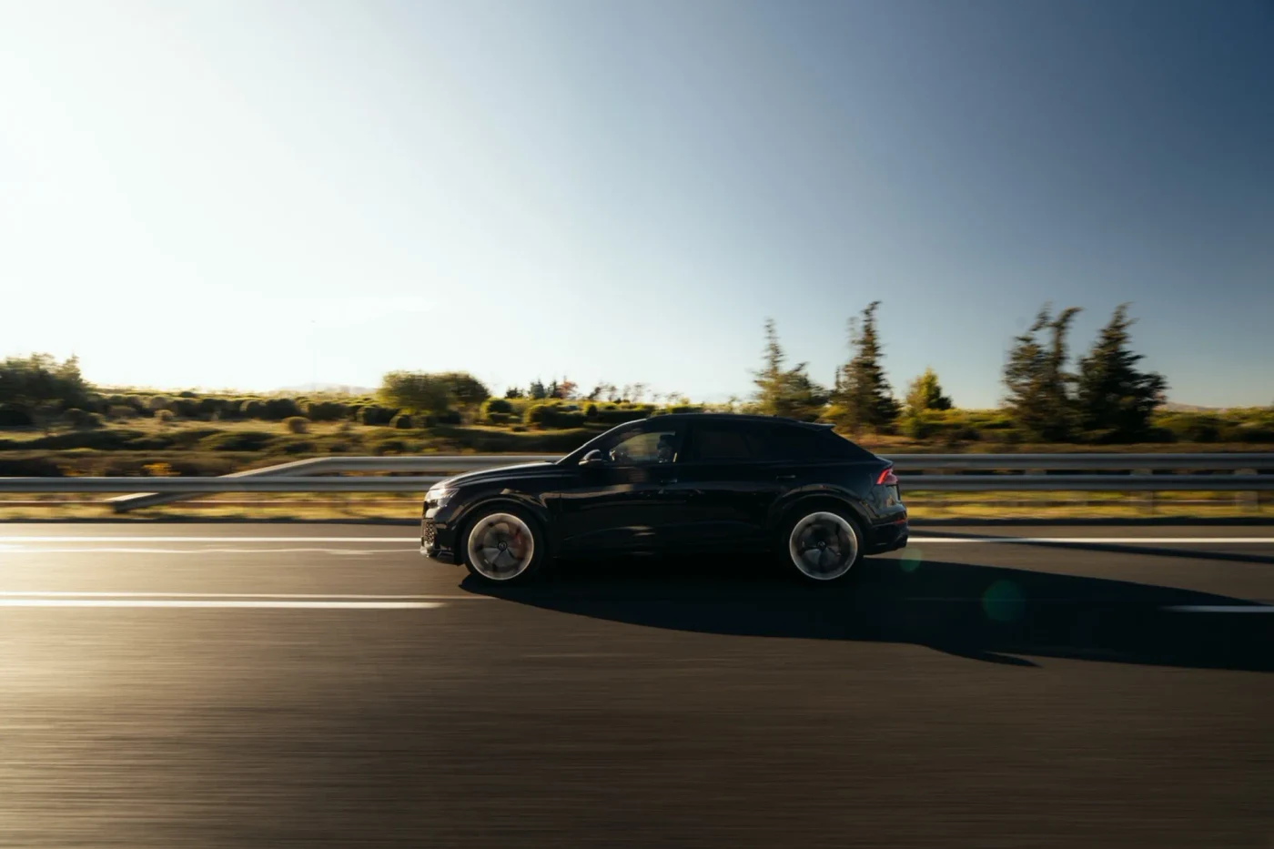 Audi RSQ8 - Image 2