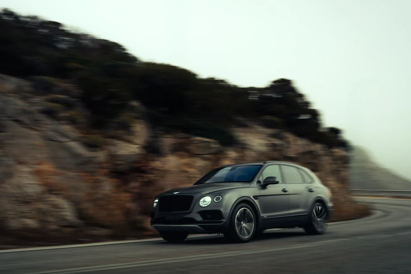 Bentley Bentayga - Image 2