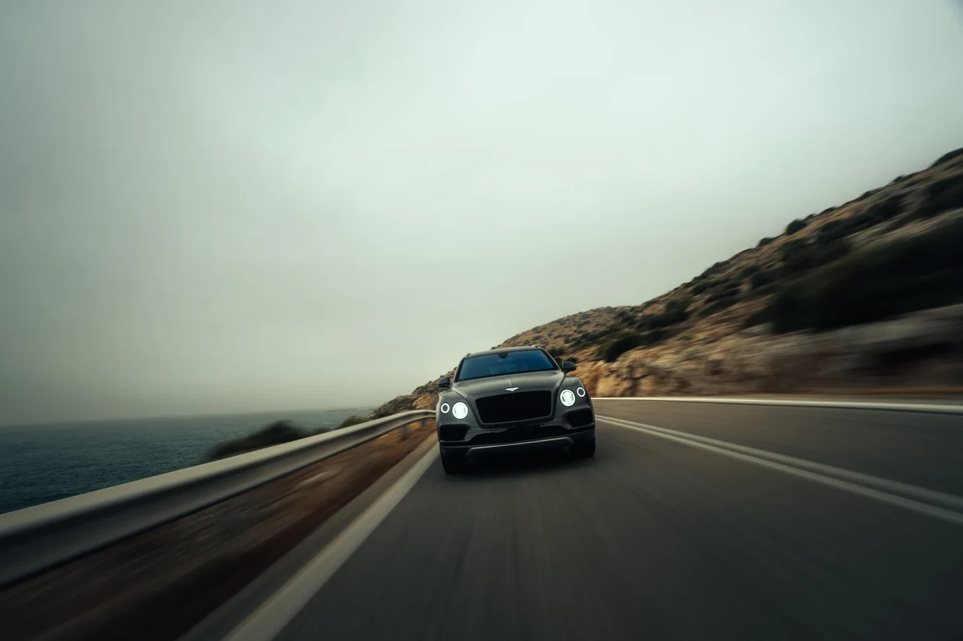 Bentley Bentayga - Image 8