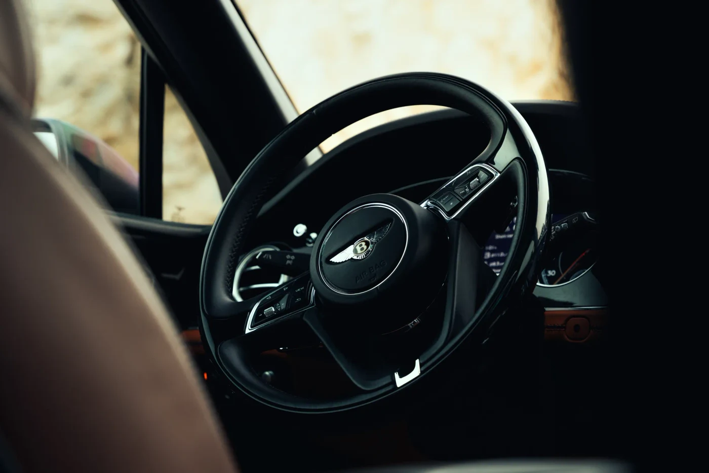 Bentley Bentayga - Image 14