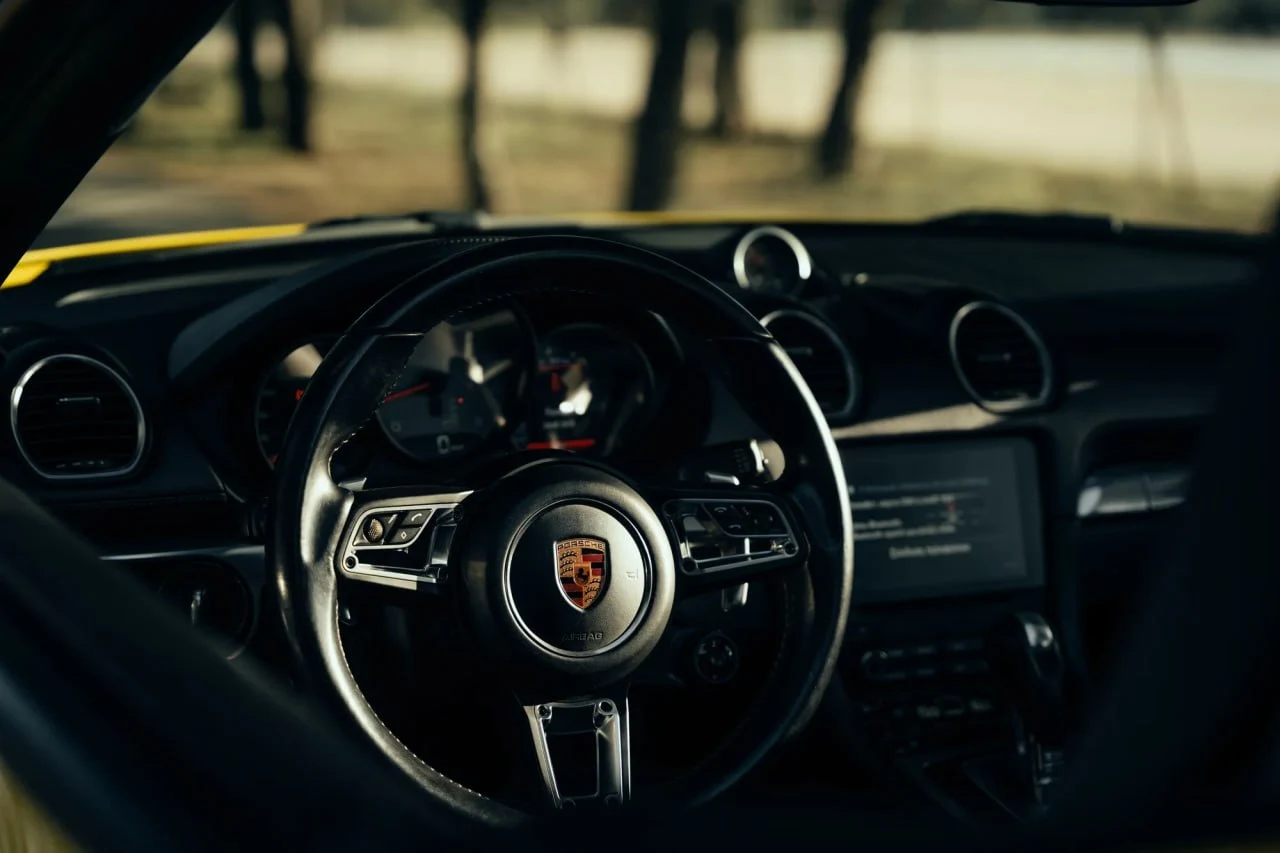Porsche 718 Boxster S - Image 11