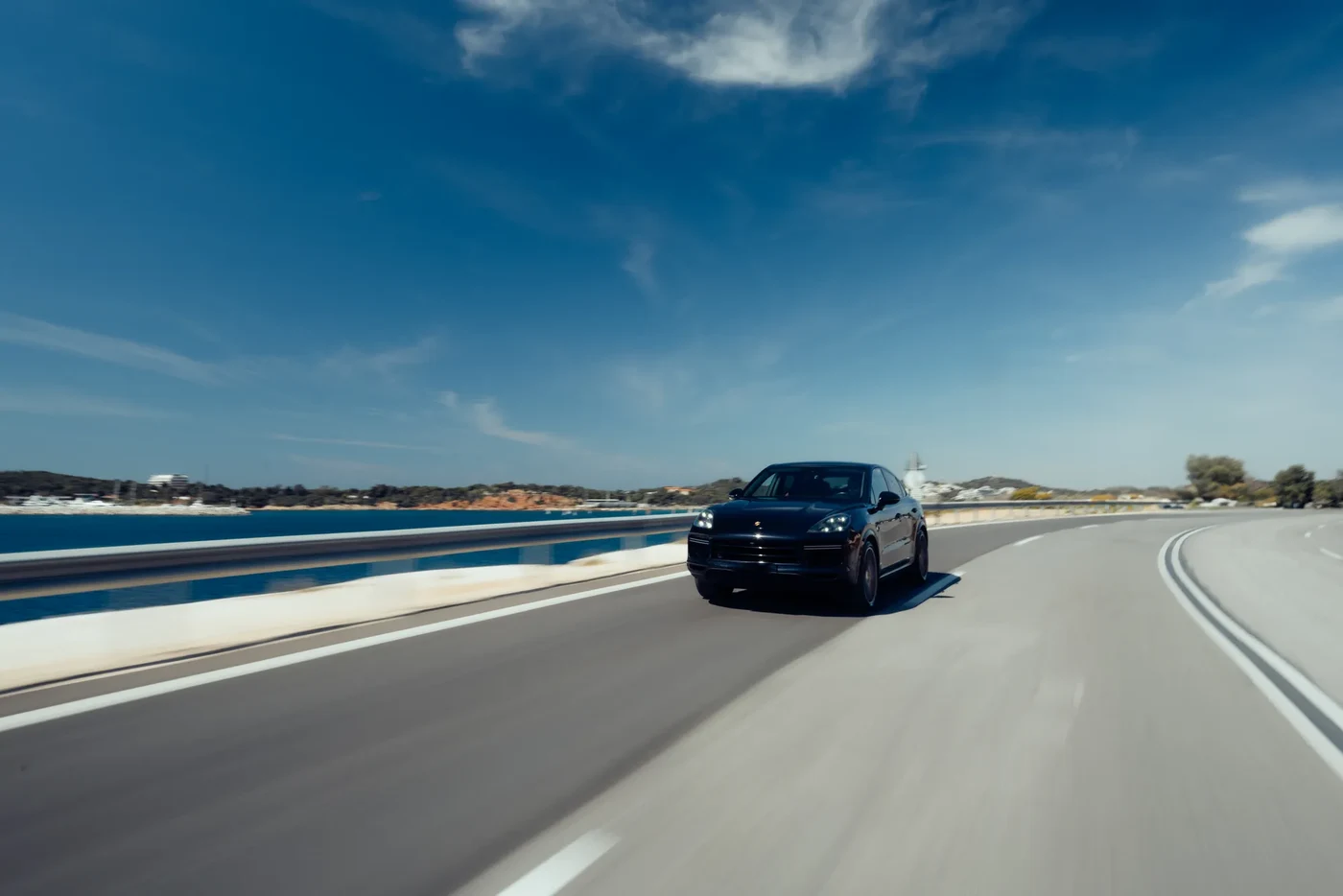 Porsche Cayenne Turbo S - Image 3