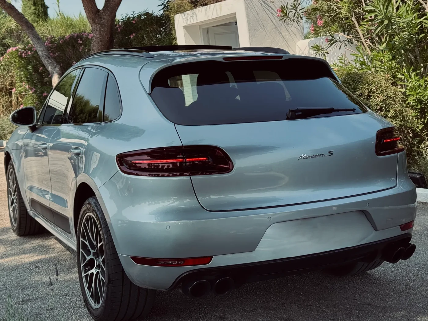 Porsche Macan - Image 2