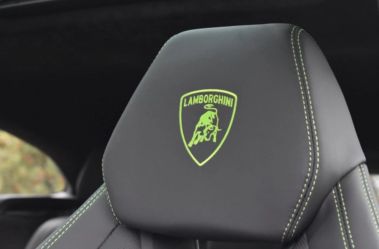 Lamborghini Urus - Image 5